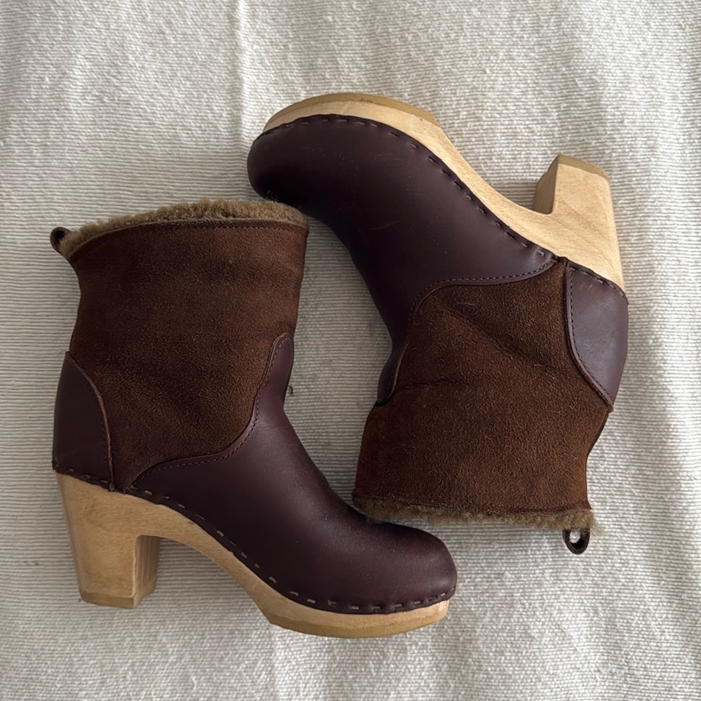 No. 6 clog boots, chocolate brown, Size 37 (US 7)